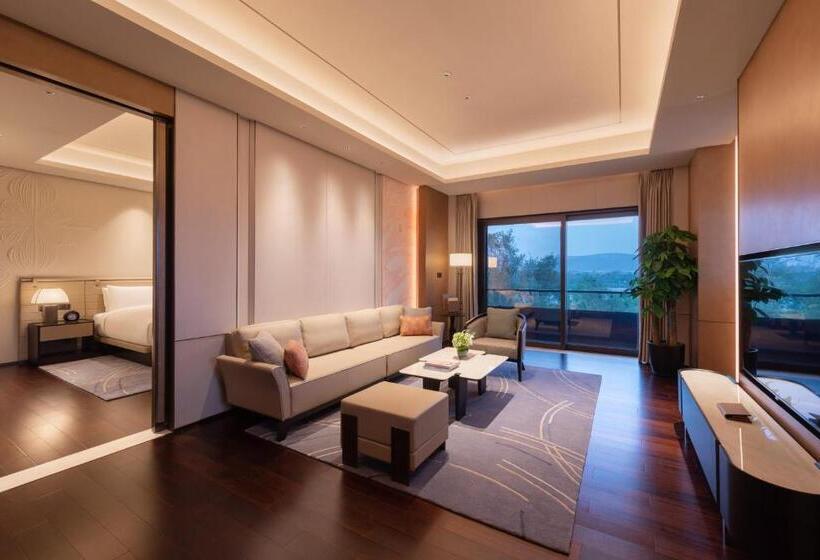 Люкс, Gran Melia Chengdu