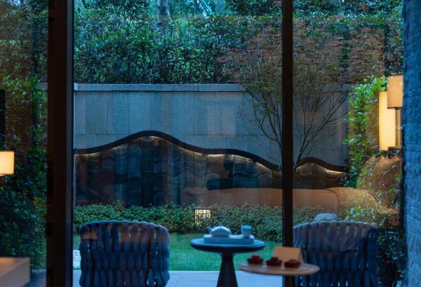 Номер Премиум, Gran Melia Chengdu