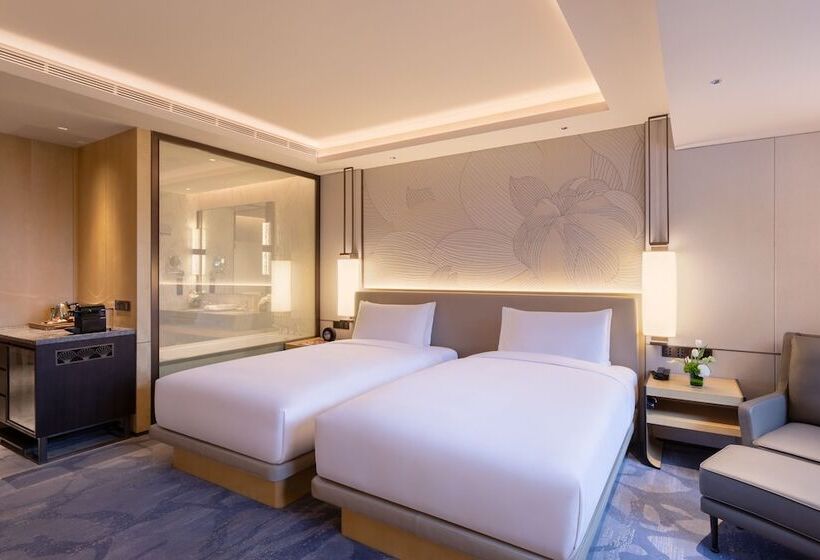 Classic room with balcony, Gran Melia Chengdu