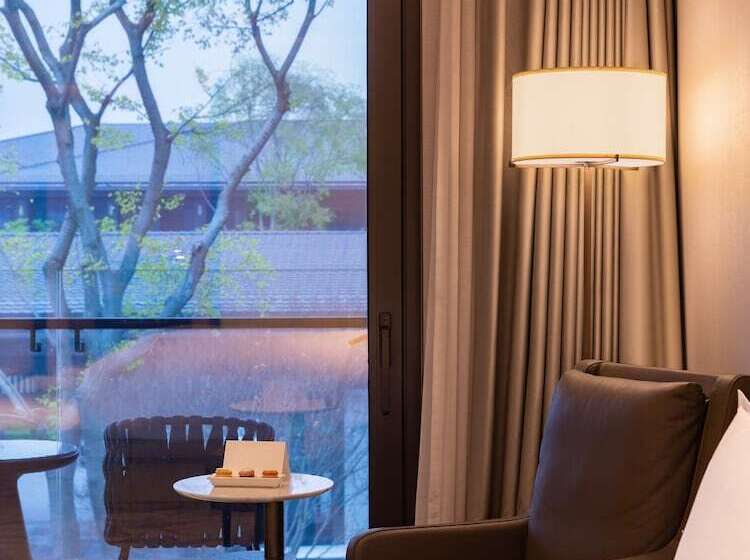 Classic room with balcony, Gran Melia Chengdu