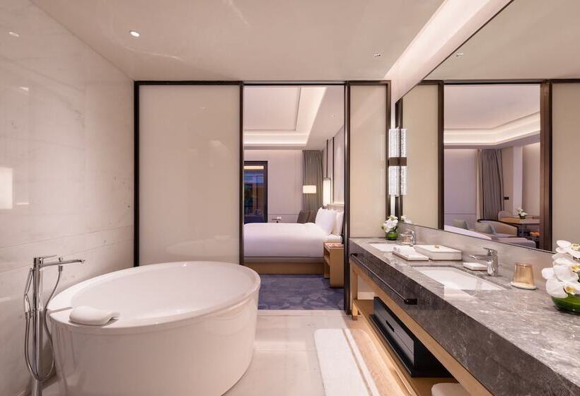 Полулюкс, Gran Melia Chengdu