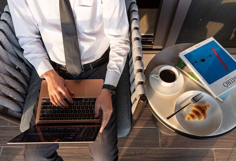 Полулюкс, Gran Melia Chengdu