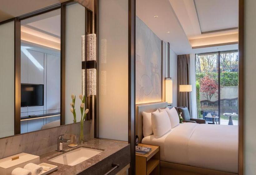 Номер Премиум, Gran Melia Chengdu