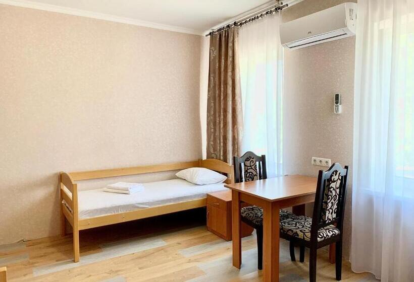 Четырехместный Номер Классик, мини гостиница три коня