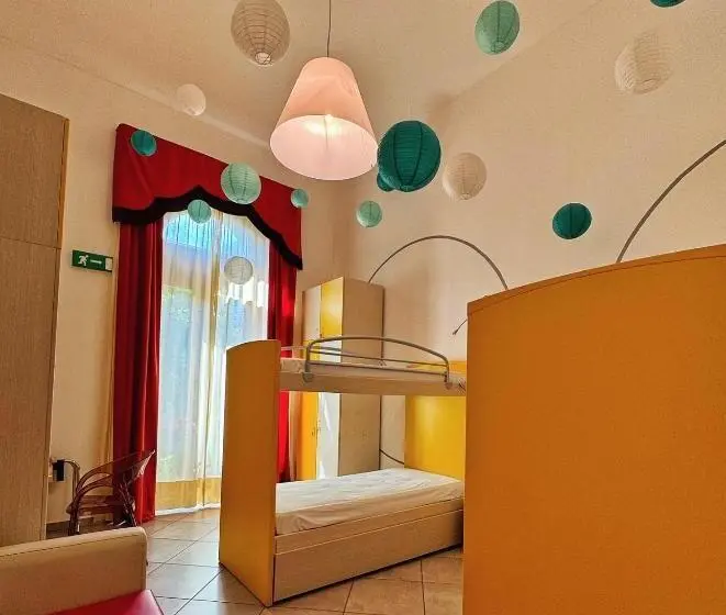ファミリールーム, Auberge De La Gare   Dortoir & Ostello