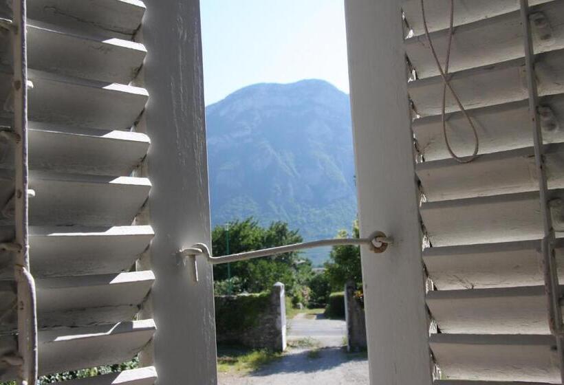 Номер Deluxe, Château La Violette