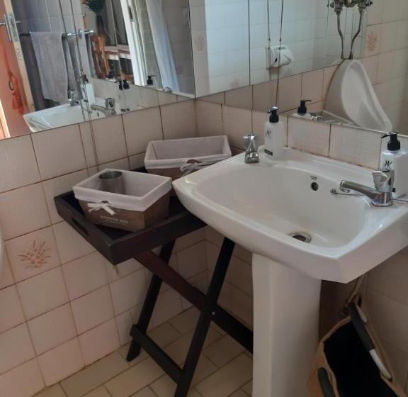 חדר סטנדרט נוף לבריכה, Fochville Guesthouse