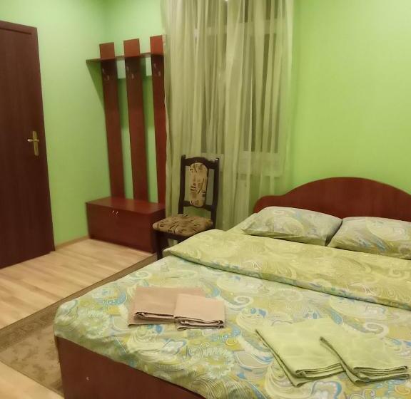 Chambre Standard, панський двір