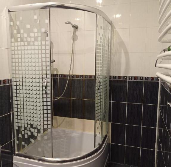 Chambre Triple Standard, панський двір