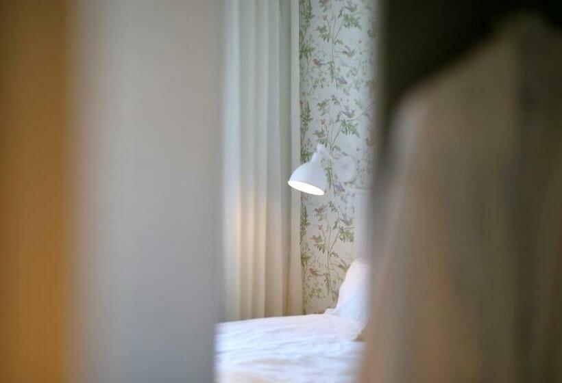 标准间, Arkösunds Hotell