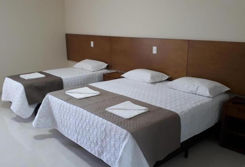 스탠다드 트리플 룸, Campos Altos Palace