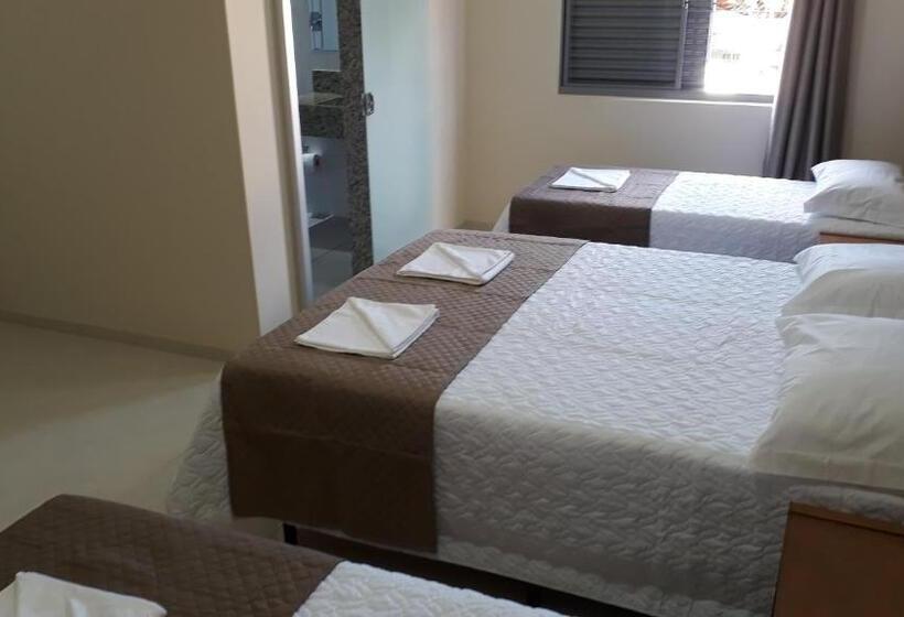 4인용 스탠다드 룸, Campos Altos Palace