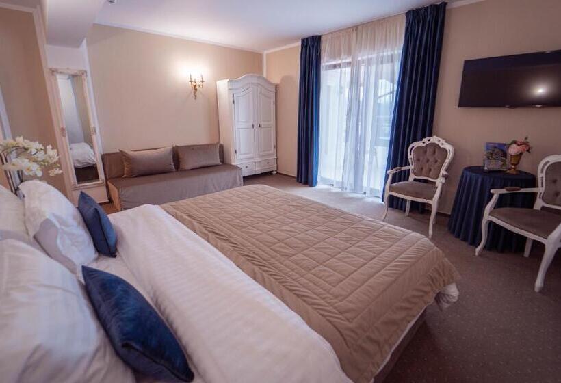 Номер Deluxe, Gradinile Romane