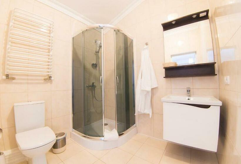 חדר סופריור, Grand Aristocrate