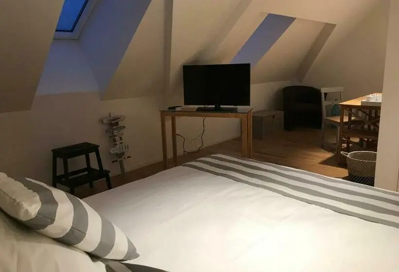 デラックスルーム, L’auberge De Mézières