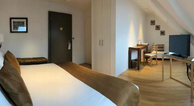 ファミリールーム, L’auberge De Mézières