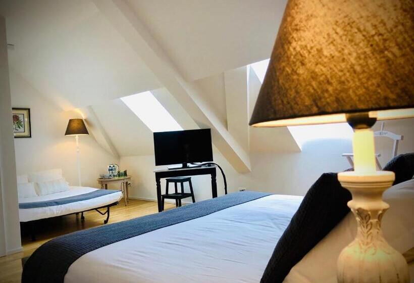 Семейный Номер, L’auberge De Mézières