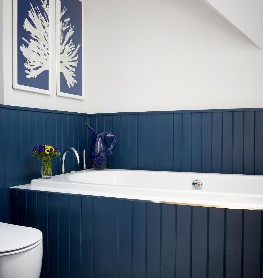 Хижина Superior, Newhall Mains