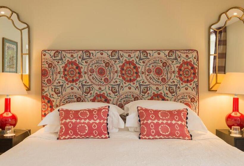 Номер Стандарт, Newhall Mains