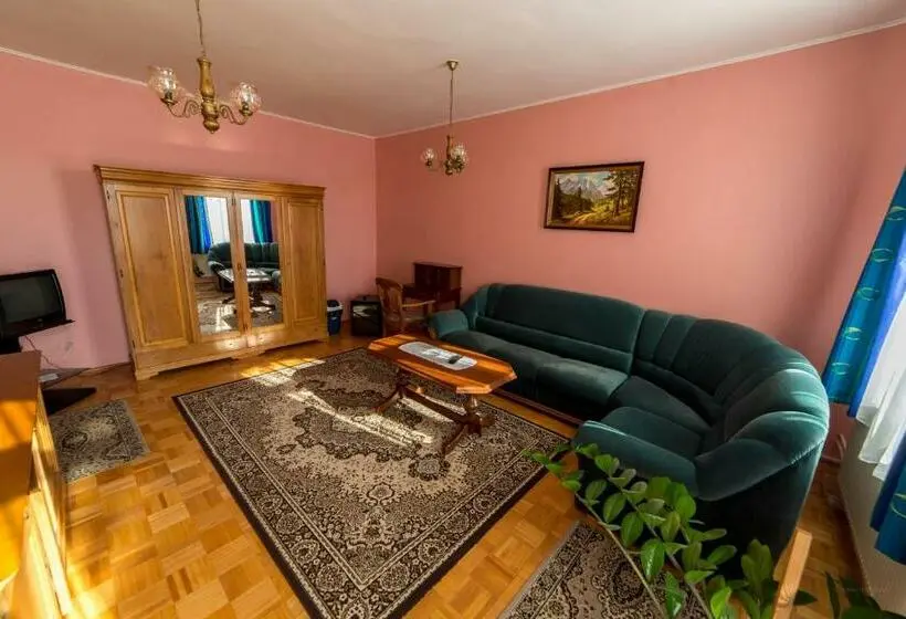 Deluxe-huone, Villa Romaine