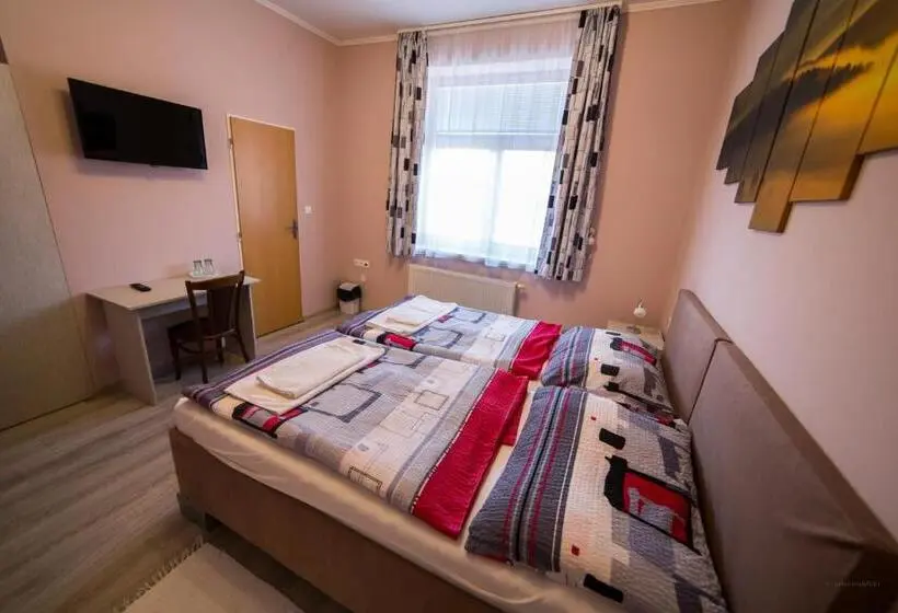 Deluxe-huone, Villa Romaine