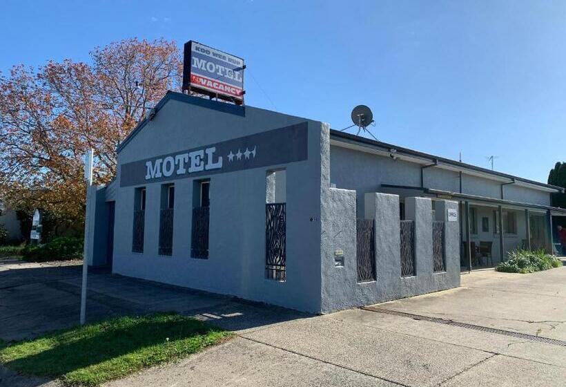 スタンダードトリプルルーム, Kooweerup Motel