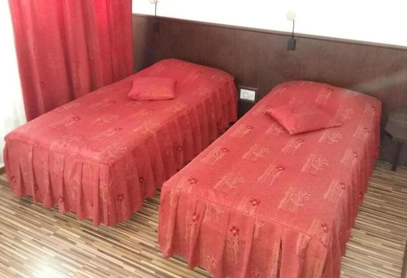 Номер Стандарт с Балконом, Motel Cargo