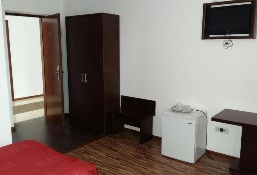 Номер Стандарт Трехместный, Motel Cargo