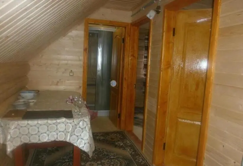 テラス付きスタンダードルーム, Cottage лісовий