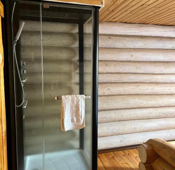 Люкс с Балконом, Gostynna Sadyba Kit Bayun