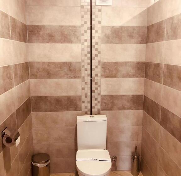 Дом 1 Спальня, Gostynna Sadyba Kit Bayun