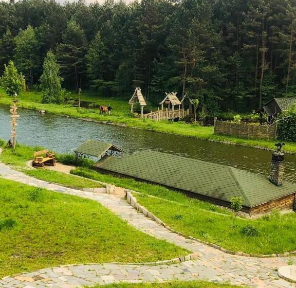 Дом 1 Спальня, Gostynna Sadyba Kit Bayun