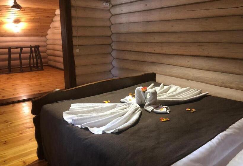 Люкс, Gostynna Sadyba Kit Bayun