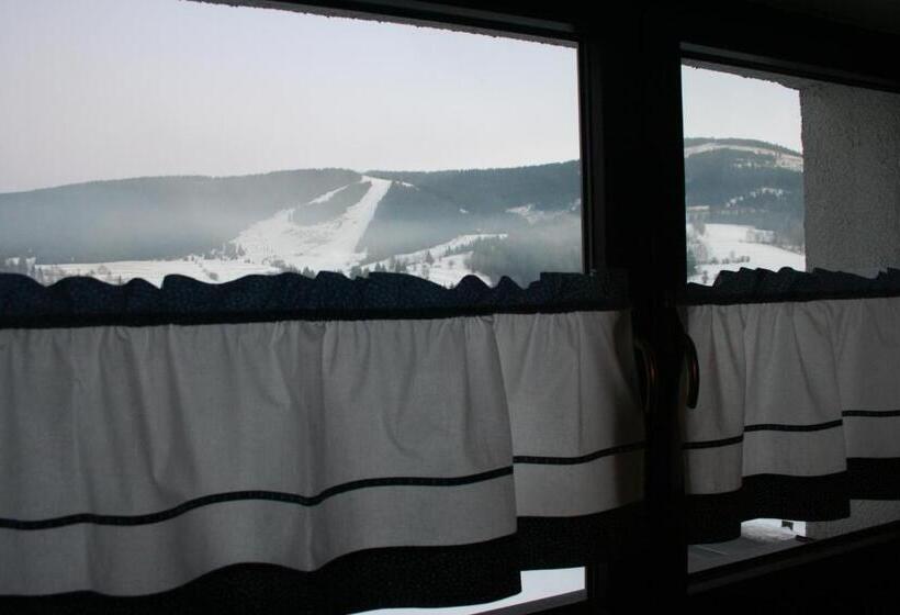 חדר סטנדרט לשלושה, Penzion U Hanky