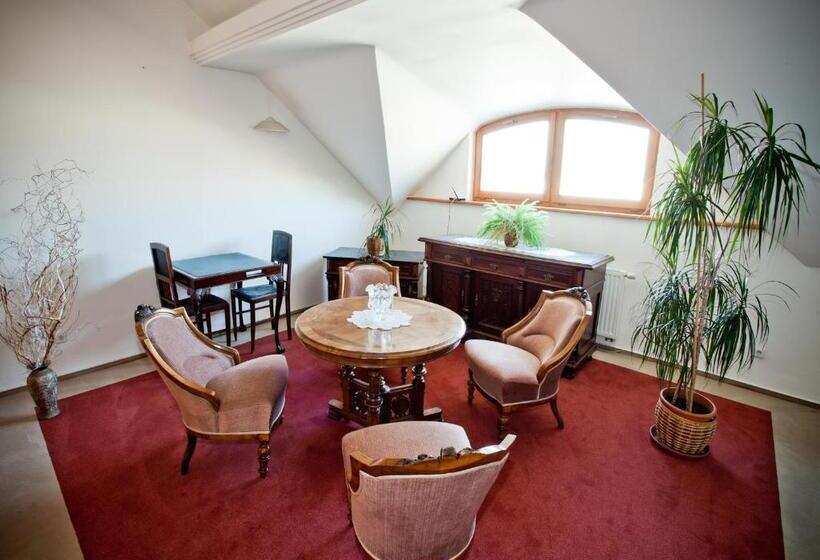 ジュニアスイート, Pension Sv. Florian