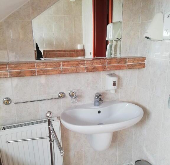 Полулюкс, Pension Sv. Florian