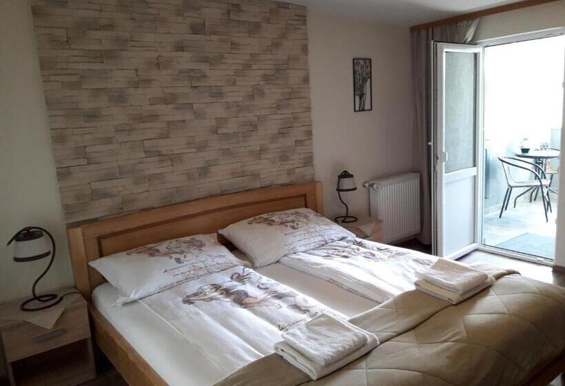 חדר סטנדרט, Pensiunea Evelyn