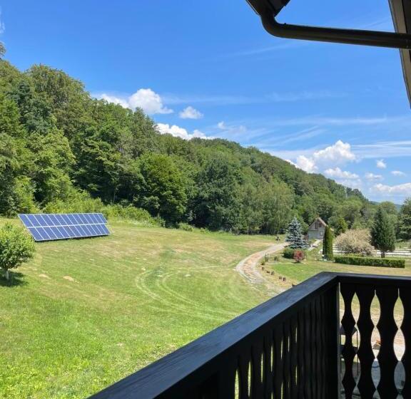 Номер Стандарт с Балконом, Valea Salbatica