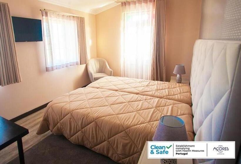 Номер Deluxe, D. Irene Hostel