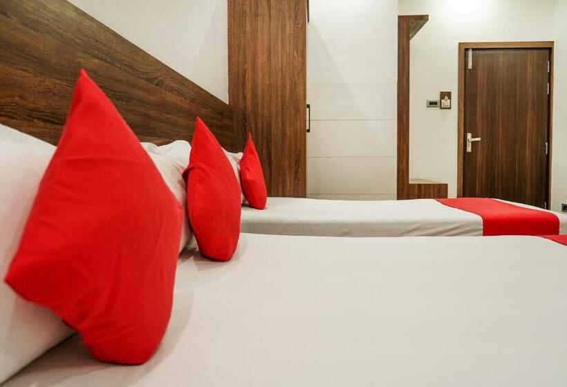 Номер Deluxe, Heritage