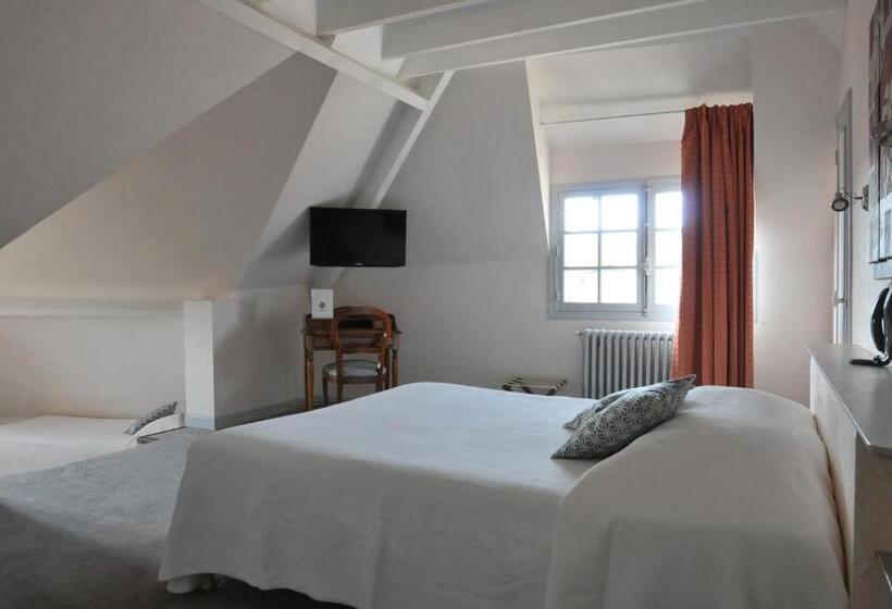 Трехместный Номер Superior, Le Relais St Jacques