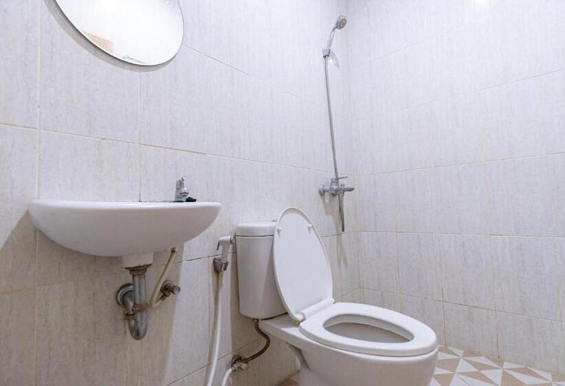 スタンダードルーム, Reddoorz @ Medan Johor 2