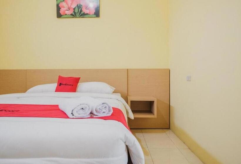 Номер Стандарт, Reddoorz Near Rs Imanuel Lampung