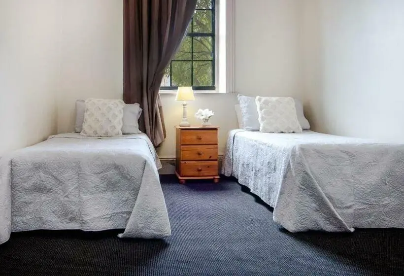 バス共有のスタンダードルーム, The Globe Hotel, Rylstone