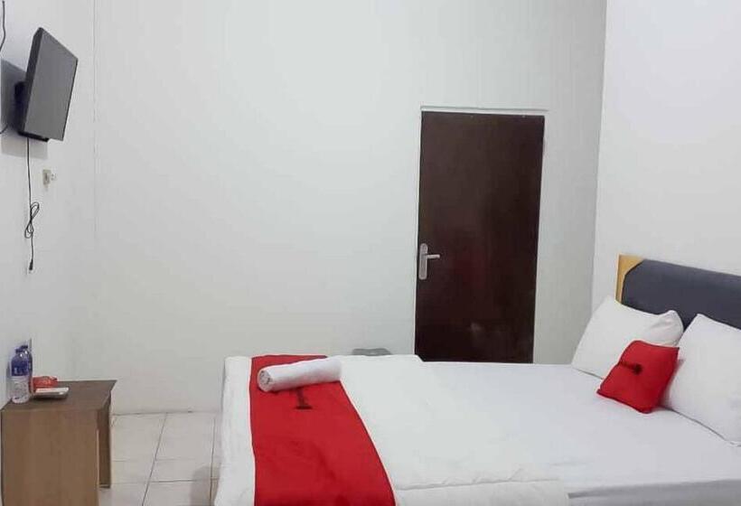 Номер Deluxe, Reddoorz Near Lampung Walk 2