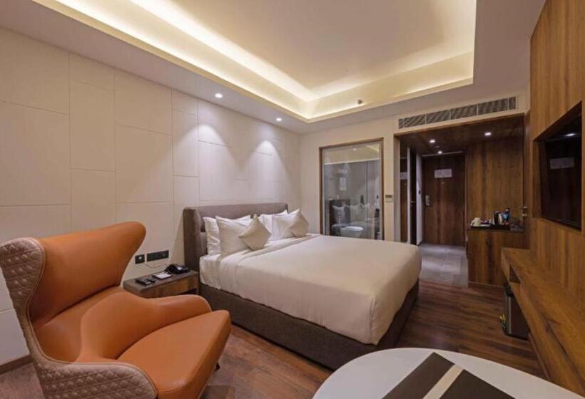 スタンダードルーム, The Fern Royal Farm Resort Anjar