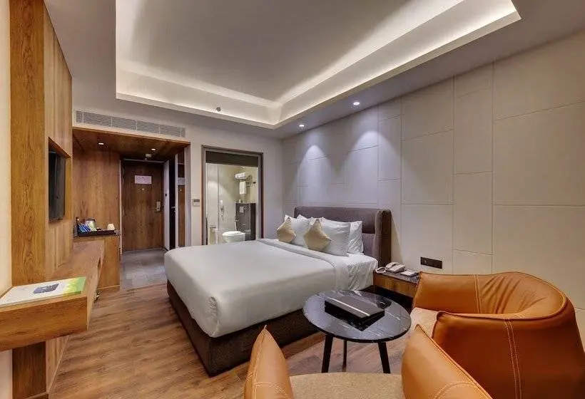 スタンダードルーム, The Fern Royal Farm Resort Anjar