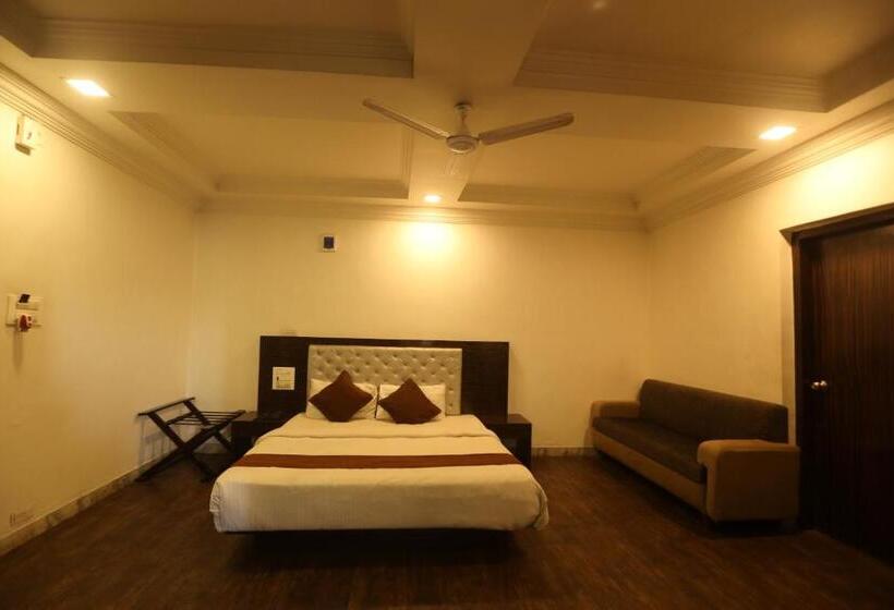 Номер Superior, Westview