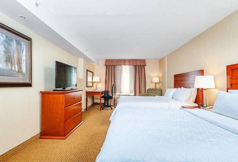 סוויטה, Holiday Inn Express Hotel & Suites Clarington   Bowmanville, An Ihg