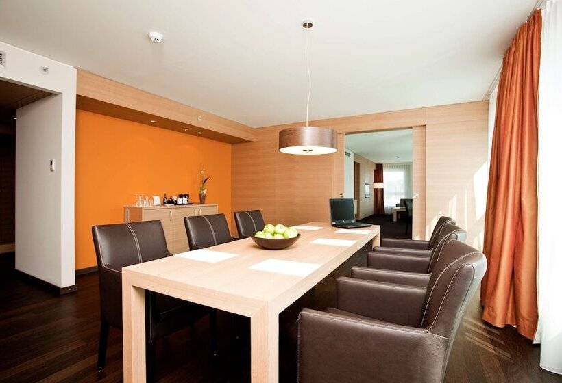 جناح, Atlantic Hotel Kiel